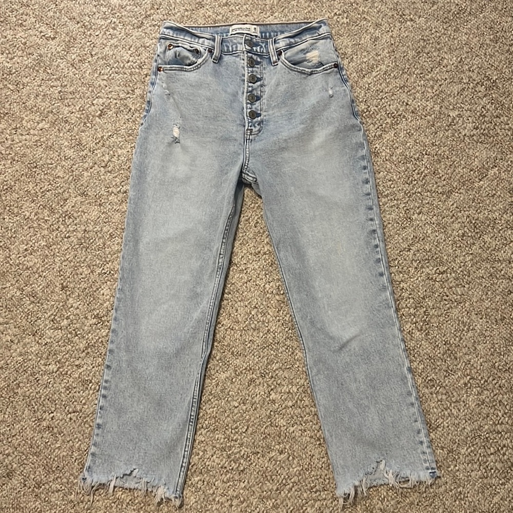 Abercrombie Ultra High Rise Ankle Straight Jeans